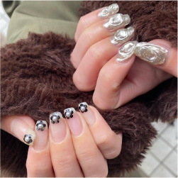 ミラーネイルチグハグ