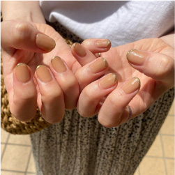 ナチュラルフレンチネイルベージュ